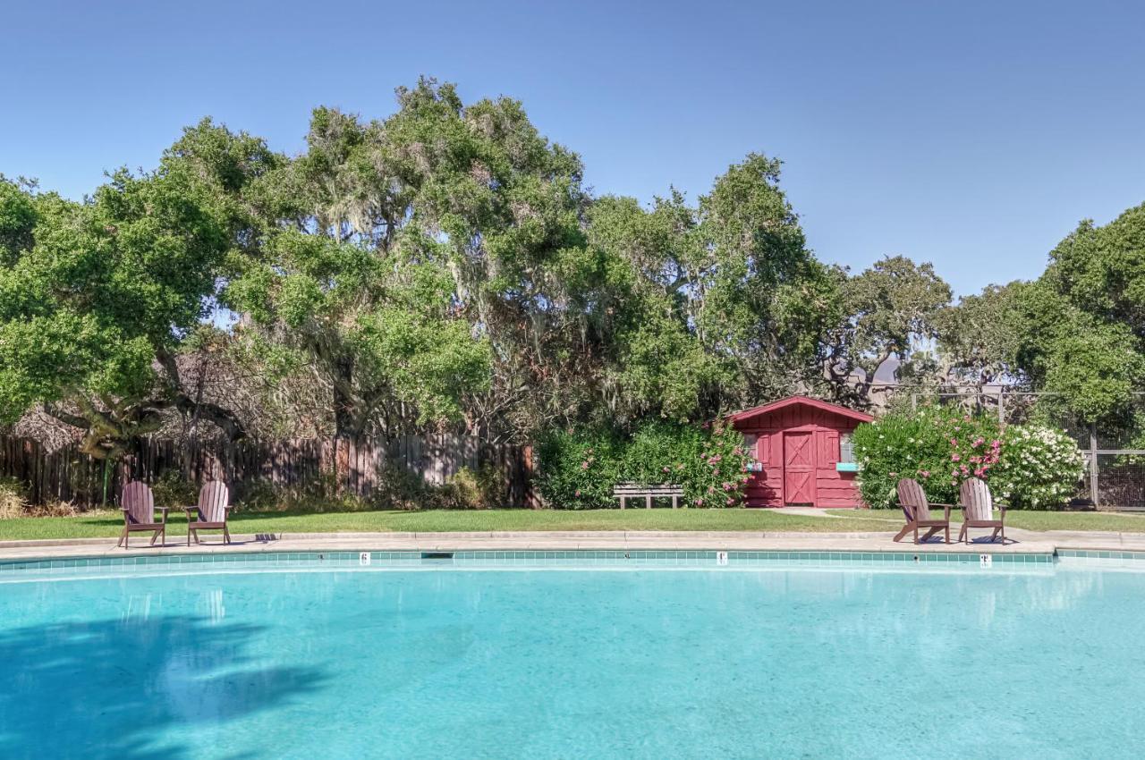 The Camp At Carmel Valley Bagian luar foto
